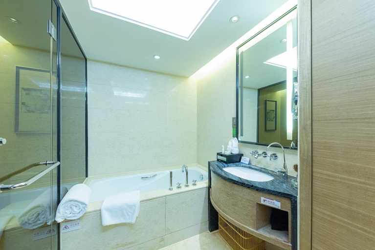 Bathroom 7