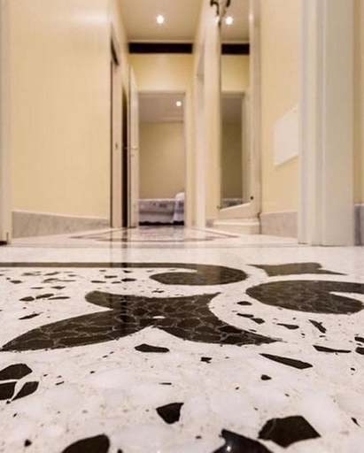 Others 5, Rialto Mercato deluxe apartment, Venezia