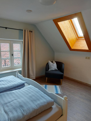 Bedroom 2, Ferienwohnungen Schneiderhausl inkl. Chiemgaukarte, Traunstein