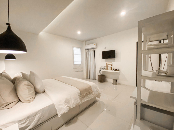 Bedroom 11