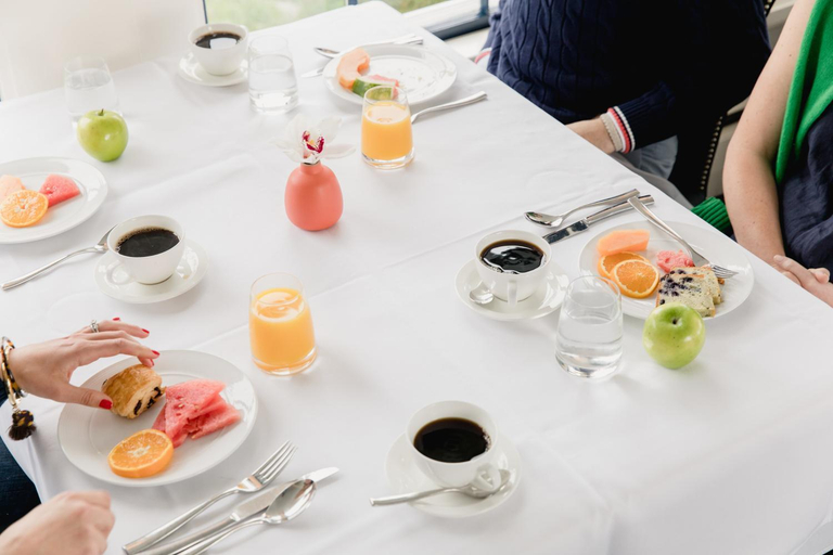 Food & Drinks 4, Cape Arundel Inn - Club House, York