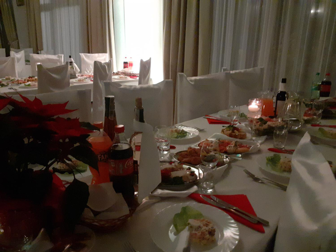 Food & Drinks 4, ELGROM Falenty Park, Warsaw