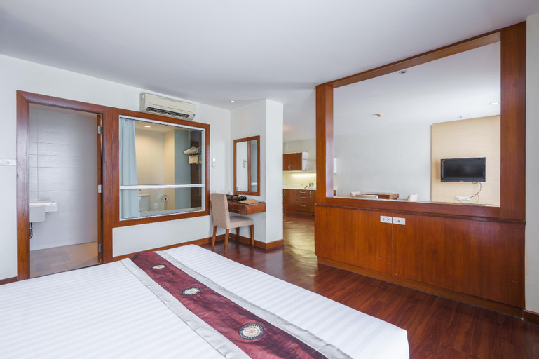 Bedroom 8