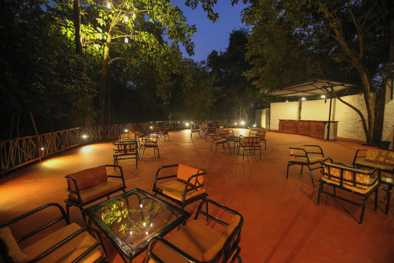 Food & Drinks 3, Kohka Wilderness Camp Pench, Seoni