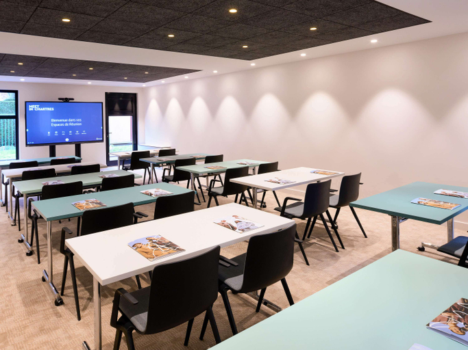 Business Facilities 5, Mercure Chartres Centre Cathédrale Hotel, Eure-et-Loir