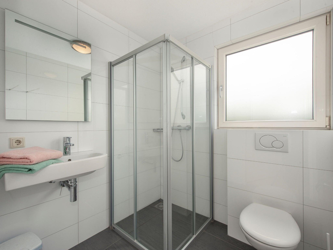 Bathroom, Villa in Arcen with Private Pool Wellness, Arcen en Velden