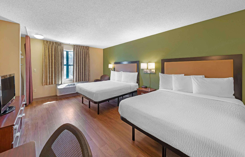 Bedroom 8