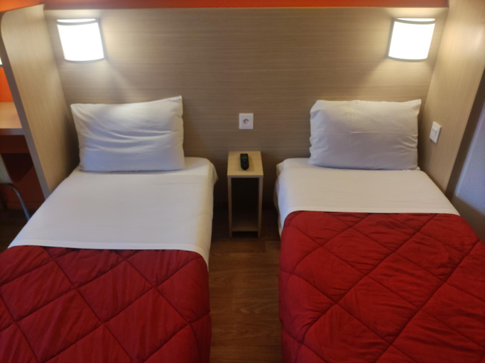 Bedroom 3, Premiere Classe Vannes, Morbihan