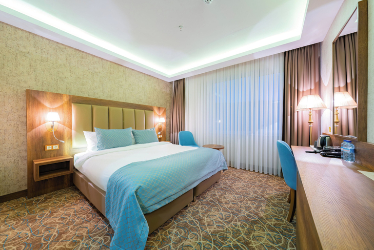Bedroom 2, Hadriana Palace Hotel, Eskipazar