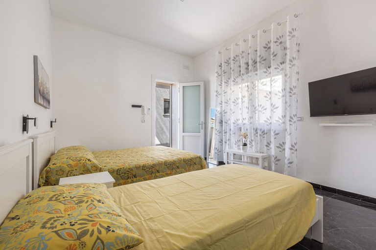 Bedroom 4, 3877 Dalie - Monolocale by Barbarhouse, Taranto