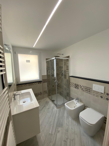 SOLUZIONE CASA Pietra Ligure SEA HOUSE, Savona