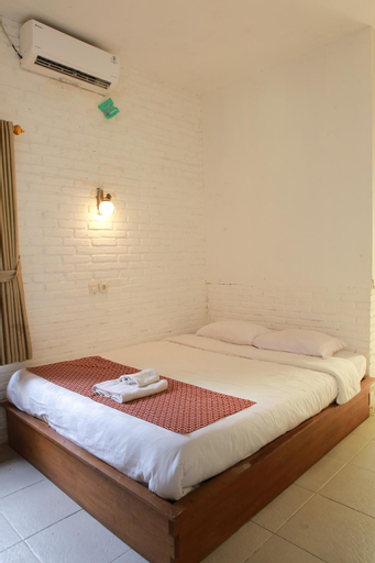 Bedroom 4, puunee guest house & restaurant, Magelang