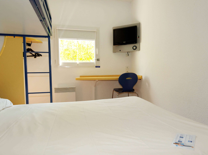 Bedroom 4, ibis budget Rochefort, Charente-Maritime