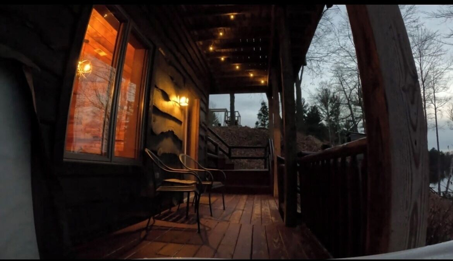 Others 4, Sleeping Bear Resort, Benzie