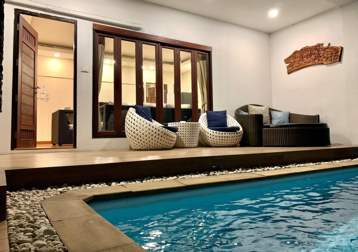 Swimming Pool 28