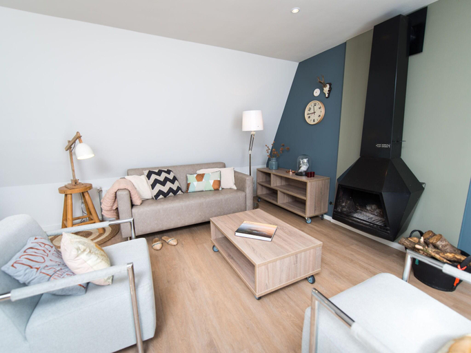 Bedroom 3, Forest-Edge Family Bungalow, Apeldoorn