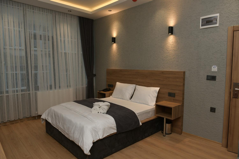 Bedroom 12