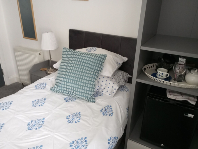 Bedroom 2, Garway Lodge Guest House, Torbay