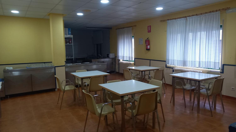 Food & Drinks, Albergue de Villamanin, León