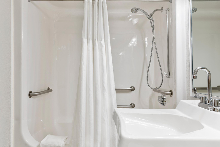 Bathroom 5