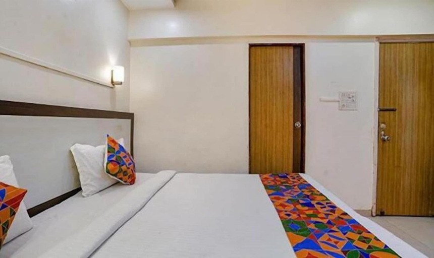 Bedroom 3, PS By Glitz Hotels, Thane