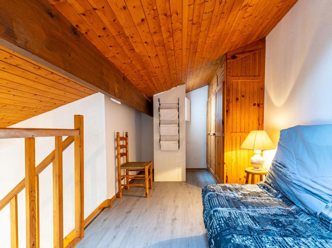 Bedroom 2, Holiday Home Les Maisons de l'Ocean-1 by Interhome, Charente-Maritime