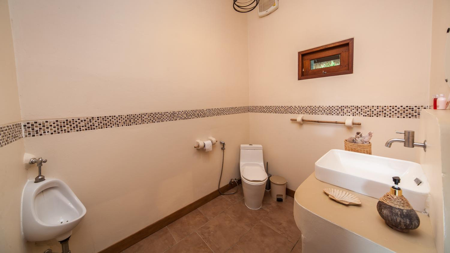 Bathroom 3, Baan Tham 2 villas 10 bedrooms, Ko Phangan