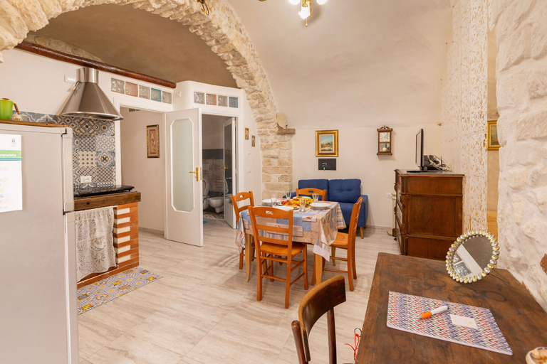 Others 2, 3929 Casa Ferrante by Barbarhouse, Foggia