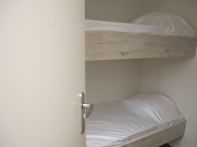 Others 4, Chalet in Netherlands with Private Sauna, Barneveld