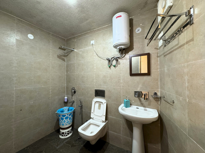 Bathroom 5, Wanderlust Mukteshwar, Nainital
