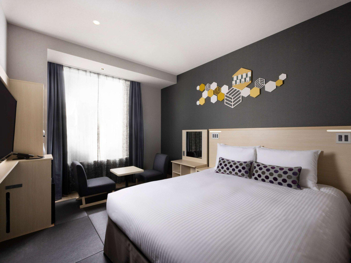 Bedroom 24