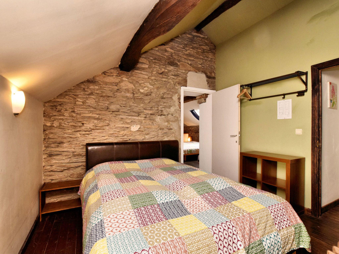 Bedroom 2, Lierneux Hillside Home, Liège