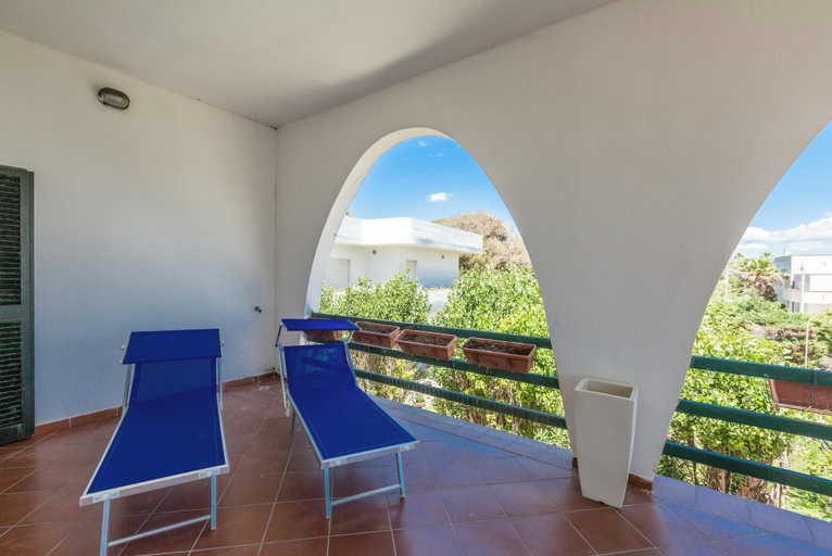 Others 5, 4007 Villa Auruca` by Barbarhouse, Taranto