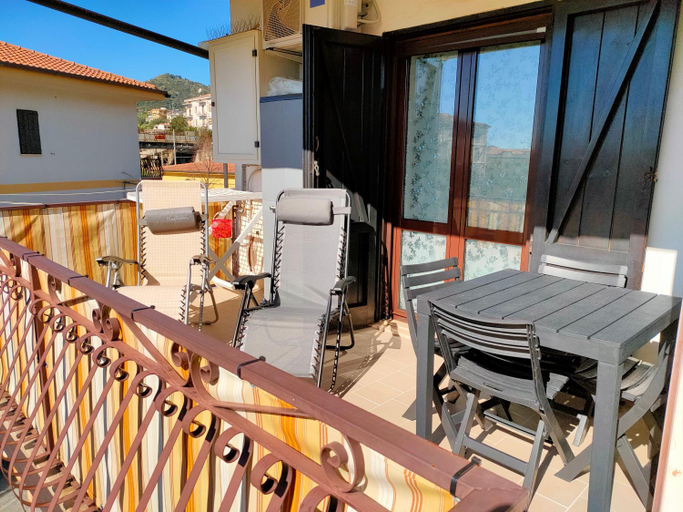 Others 4, casa Libeccio superior class private parking, Salerno
