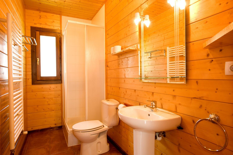 Bathroom 3, Bungalows La Borda d´Arnaldet, Huesca