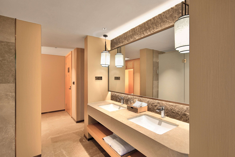 Bathroom 3, Howard Johnson Hot Springs Plaza Yinghuashan, Deyang