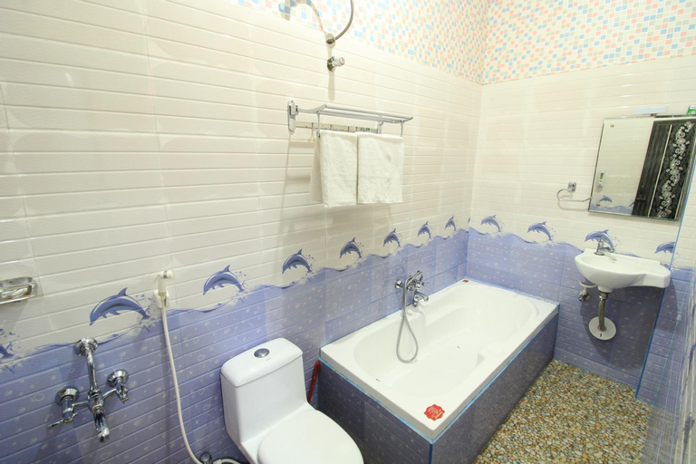Bedroom 2, Orange Orchid - 6BHK Private Pool Villa, Viluppuram