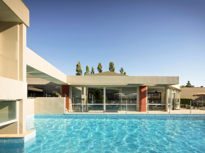 Sport & Beauty 2, Mercure Orange Centre, Vaucluse