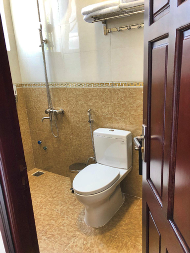 Bathroom 3
