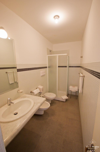 Bathroom 3, B&B Casa Ruffino, Palermo