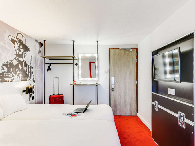 Bedroom 4, ibis Styles Paris Saint Denis Plaine, Seine-Saint-Denis