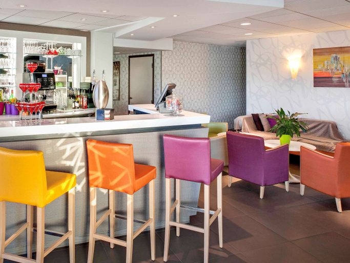 Food & Drinks 5, ibis Styles Clermont-Ferrand Le Brézet Airport, Puy-de-Dôme