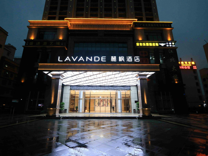 Exterior & Views 6