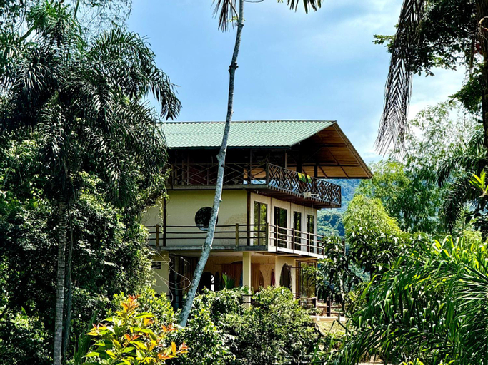 Wisdom Forest Lodge, Tena