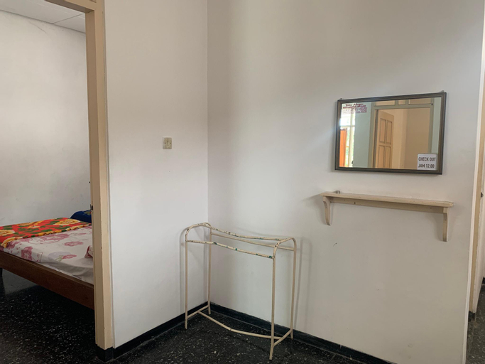Bedroom 16
