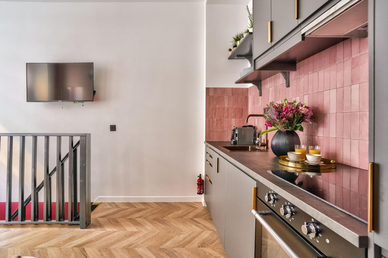 Others 4, NEW Eiffel Tour ! Splendid Apartments in the Heart of Paris, Paris