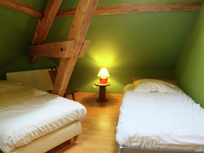 Bedroom 3, Waimes Wellness Nature Villa, Liège