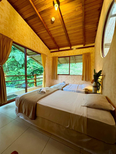 Others 5, Wisdom Forest Lodge, Tena