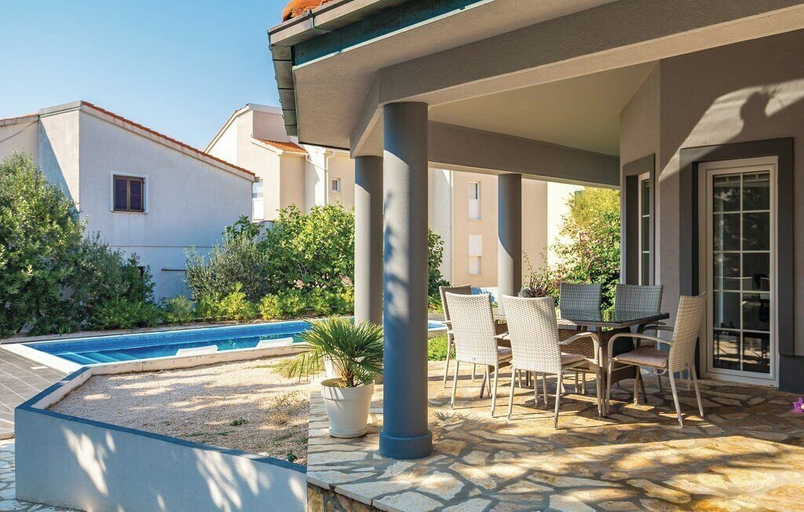 Exterior & Views 2, Charming Villa Antonija, Novalja