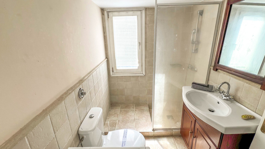 Bathroom 3, Alimos Sea View Family Apartment, Attica